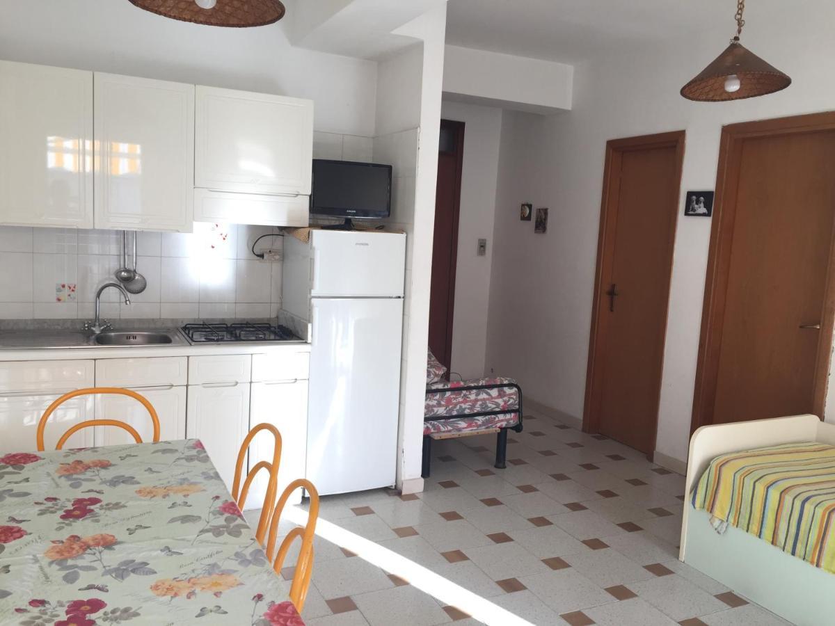 Le Zagare Apartments SantʼAlessio Siculo Exterior foto