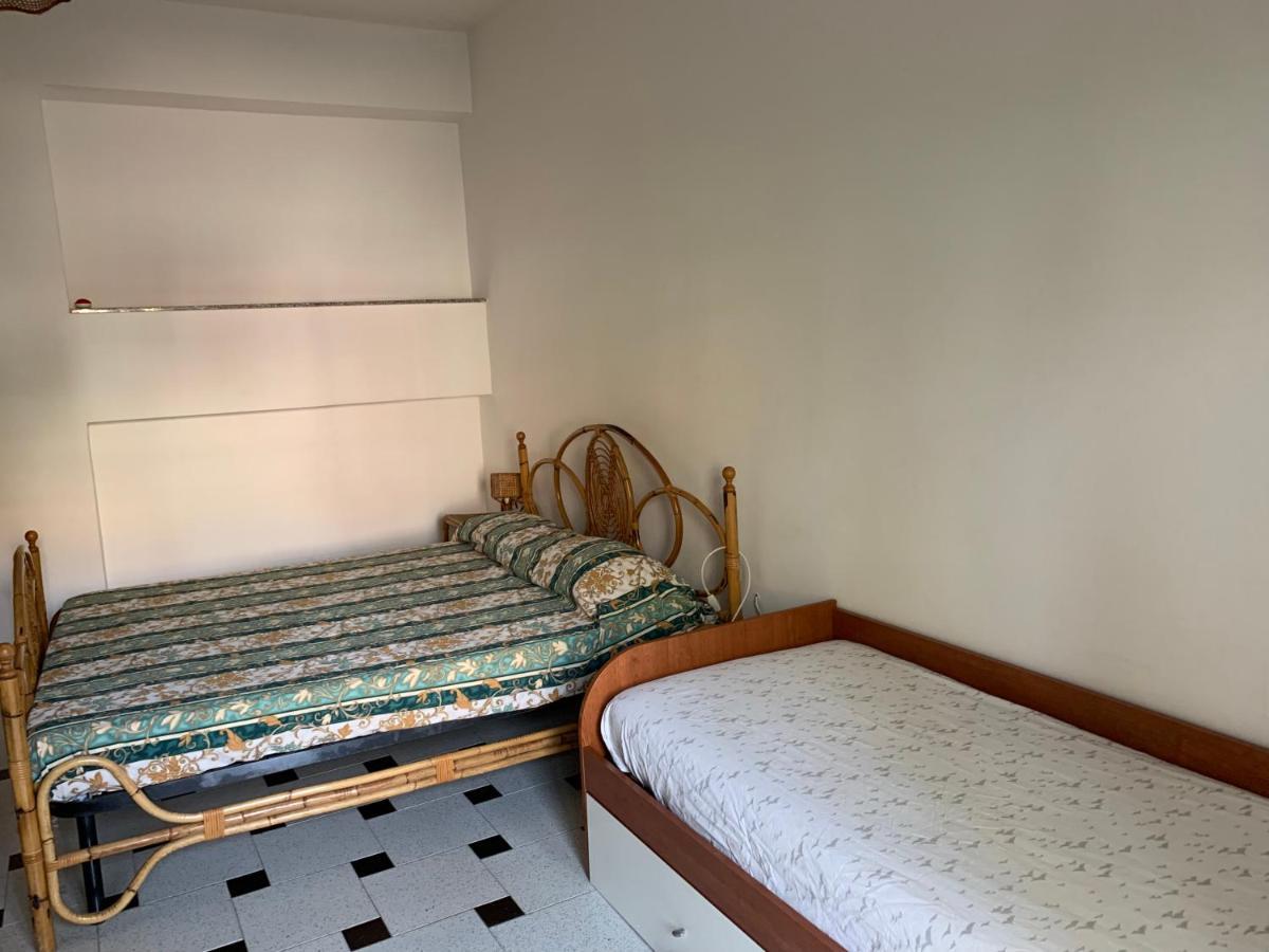 Le Zagare Apartments SantʼAlessio Siculo Exterior foto
